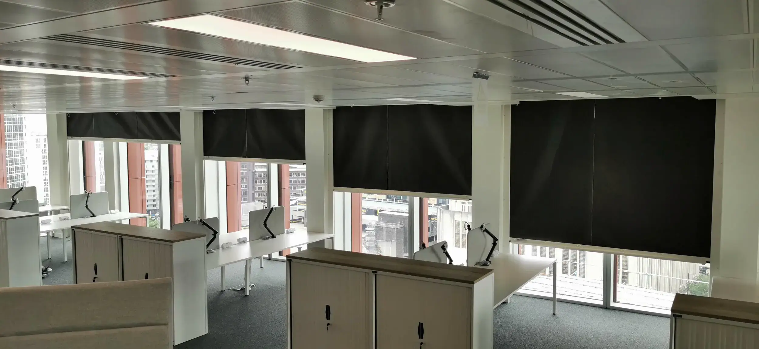 Fire Curtains in Modern Architecture: Meeting Regulatory Demands Seamlessly